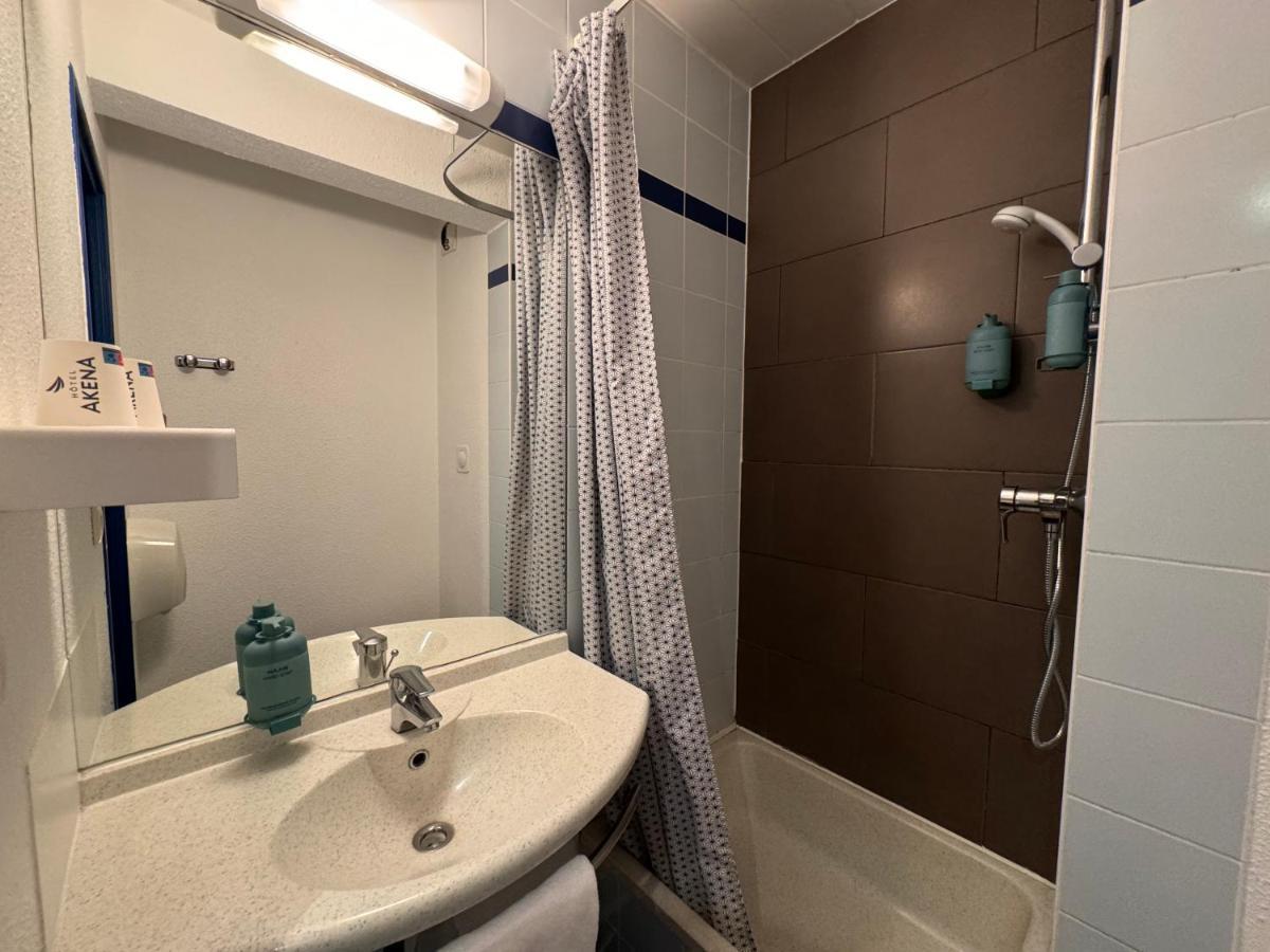 Le 2 By Hotel Akena - Nantes Beaujoire, Porte De Sainte Luce ภายนอก รูปภาพ